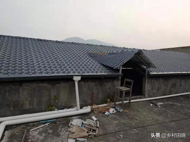 農(nóng)村自建房坡屋頂，用琉璃瓦還是樹(shù)脂瓦？看看內(nèi)行人的經(jīng)驗(yàn)分享